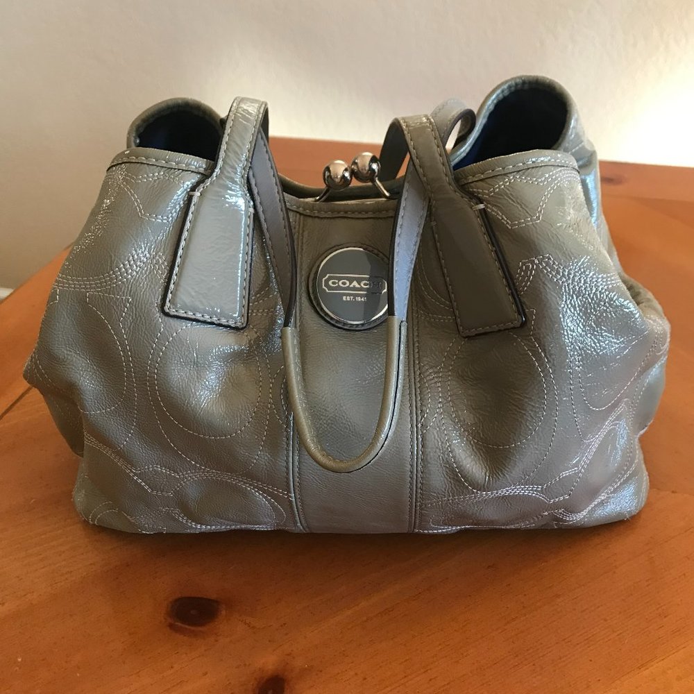 🦋SPRING SALE🦋 Authentic Coach Gray Patent Leather Tote